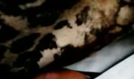 Loira morena no sofá foda video sexo caseiro brasileiro