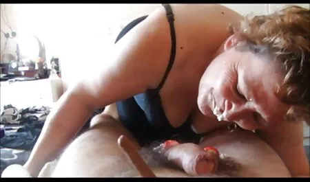 Cinco meninas fodendo por vídeo pornô da net um homem negro