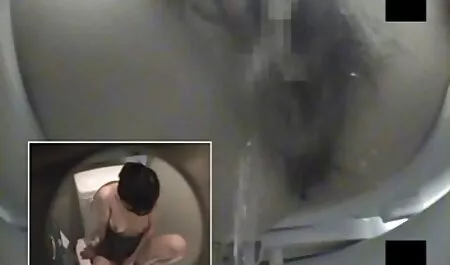 A senhora ensina quero ver vídeo pornô amador a menina disciplinada a ficar de joelhos