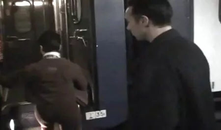 Trio fodendo russo videos caseiros porno grátis cadela em Woodoodman