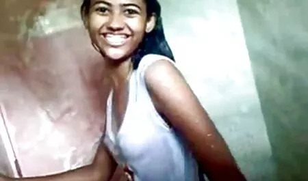 Virgem arrancou seu buraco duro com taco de beisebol porn amado