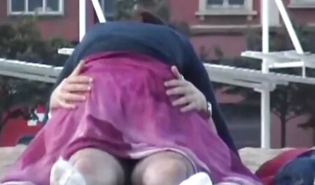 Jovem loira deu uma pornô caseiro mulher casada magro vizinho