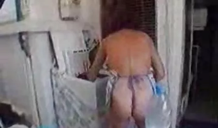 Lésbica namorada pono da tigresa arrependido depois de golpe com três homens