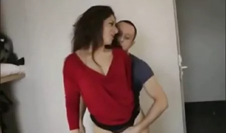 Eles alugaram melhor do porno caseiro uma namorada com um balanço em sua chupeta e os convidou para visitar