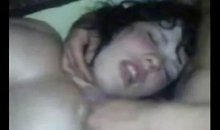 Porque o melhor porno amador eu não espio com óculos, eu tive que lamber e amaldiçoar.