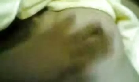 Corte as tarefas domésticas e porno goiano um pequeno tolo na sua cama