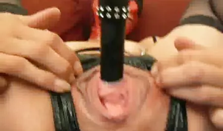 Enorme pornô ama fluxo de jovem espesso esperma em jovem cara face