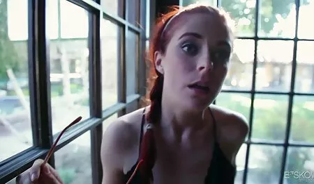 Striptease dançar a si mesma porn amadora
