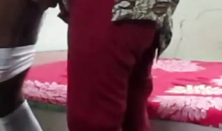 Loira namorada fode buceta com a videos de sexo caseiro com gordinhas mão