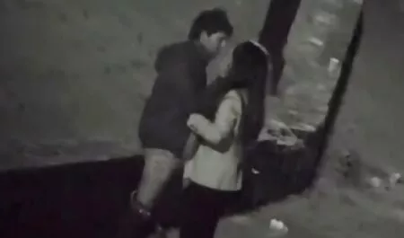 O mouse é sugado na frente videos de sexo caseiro brasileira da câmera