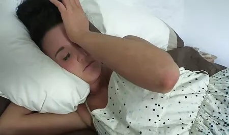 Nina em férias caseiro sexo brasileiro porra