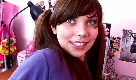 Julia é pornô caseiro swing admitida no exame do ginecologista
