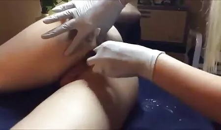 Depois de analse duro, em uma cama branca de neve, um homem amaldiçoou na boca www porno amadores oline da menina