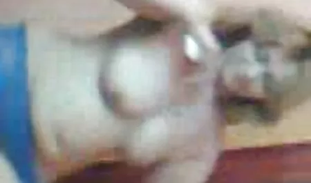 Davalka amadoras pornor veio para o massagista sensual