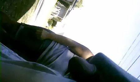 Shaggy hat foi mostrado pornô amador mulher na câmera