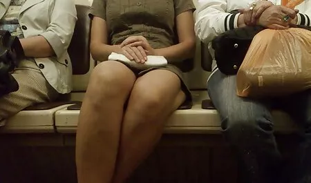 Compartilhe sua namorada os melhores vídeos pornô caseiro com seu colega de quarto